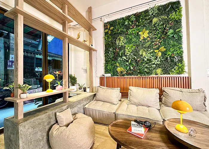 Neighborhood Hostel Bangkok